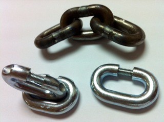 Closing links poultry conveyor chain